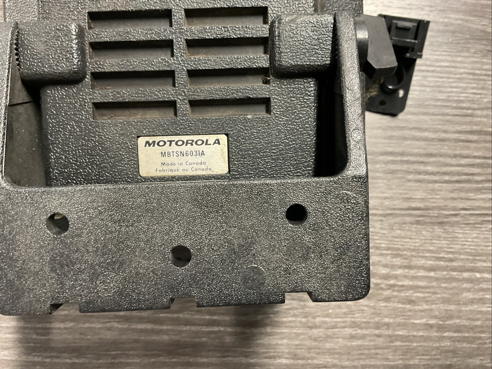 Motorola MBTSN6031A External black Speaker w/bracket