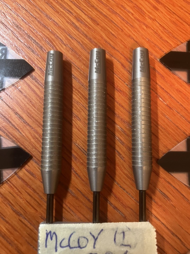 McCOY  DARTS - 26 GRAMS - MINT