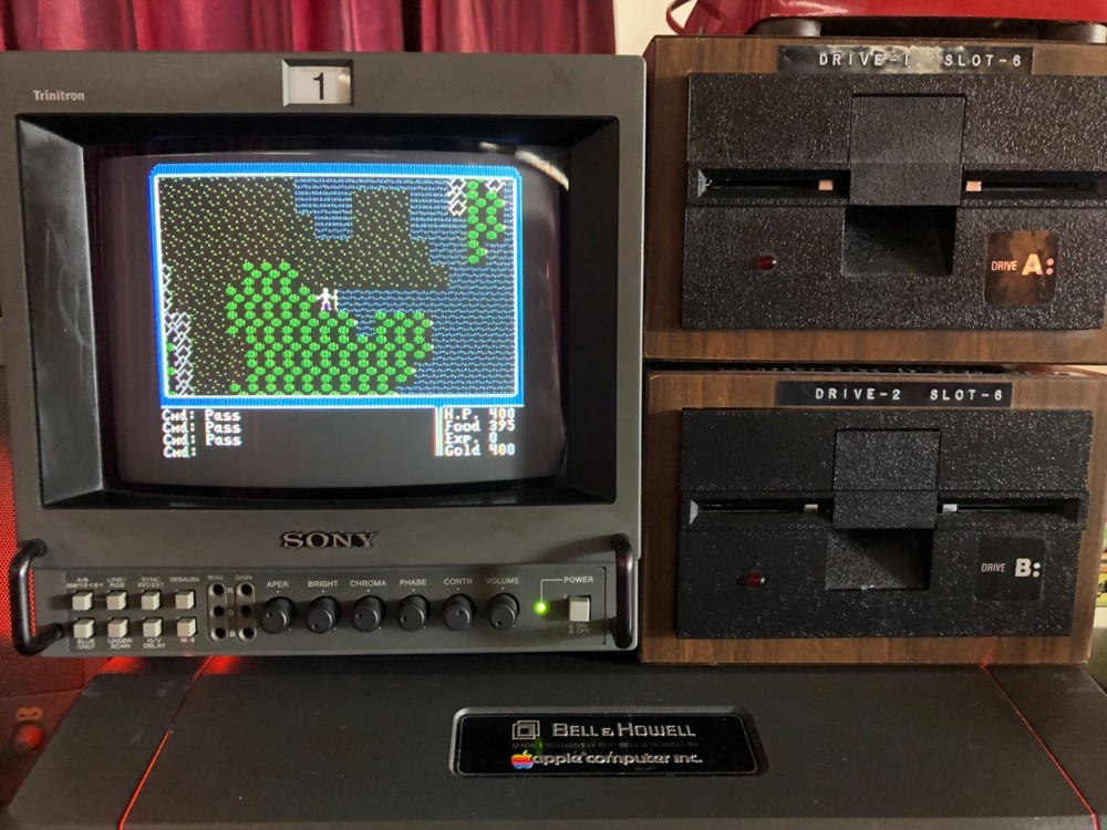 BELL & HOWELL APPLE II PLUS (A2S1) “DARTH VADER” COMPUTER SYSTEM