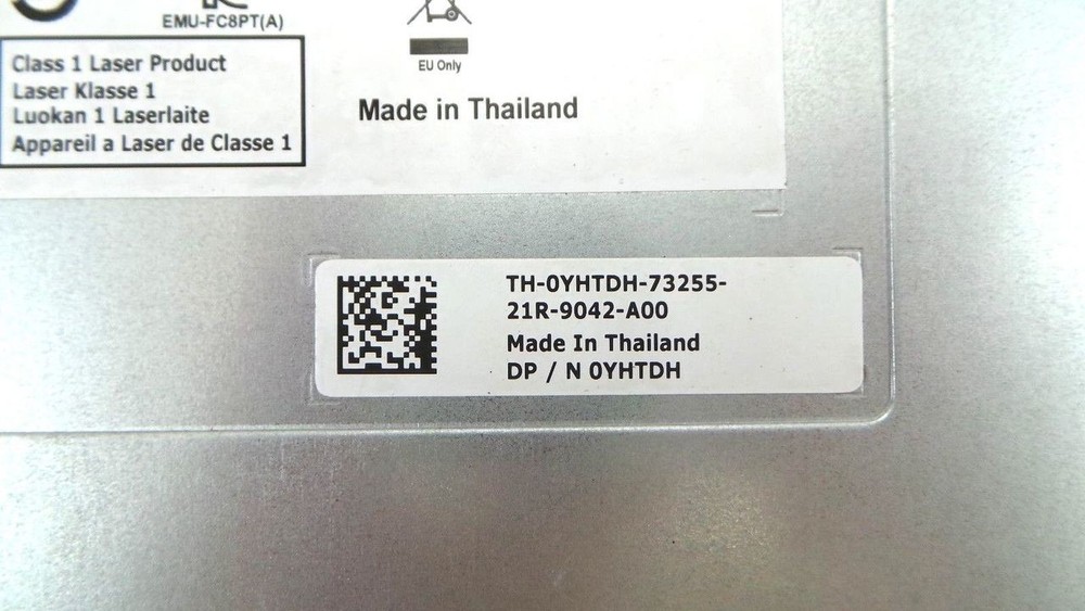 Dell 0YHTDH PowerEdge M1000E 8/4Gbps Pass Through Module
