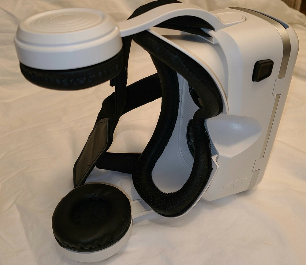 Virtual Reality Glasses