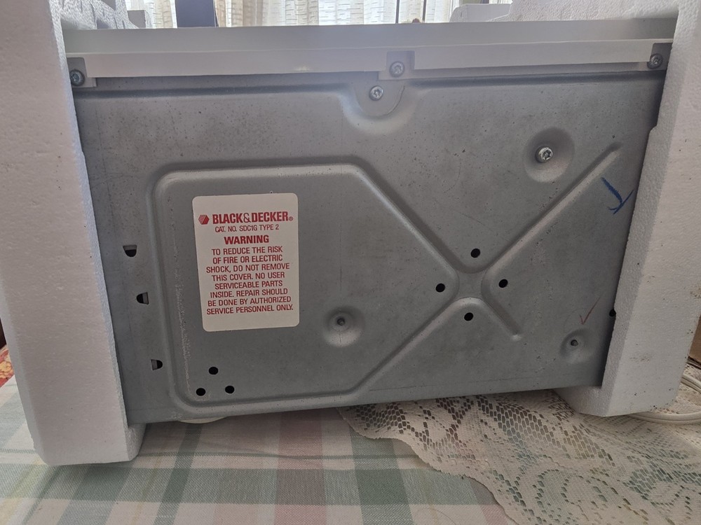 Black & Decker Space Maker Drip Coffee Maker SDC1G NEW OPEN BOX W/ BRACKETS