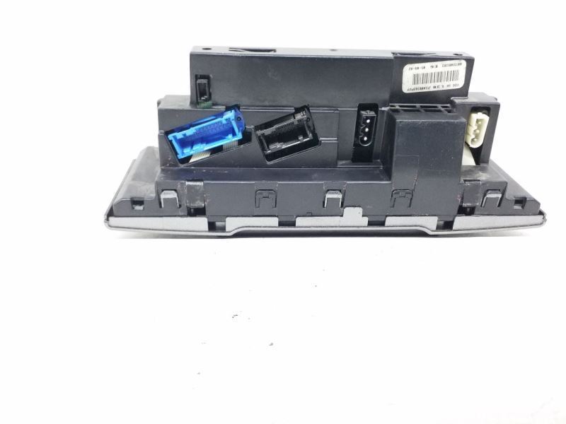 Temperature Control Front Fits 03-06 RANGE ROVER 504900