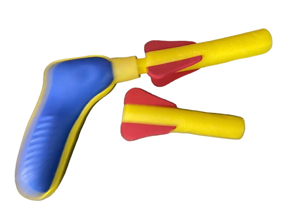 12 PAC Party Bag 4" Foam Dart Shooter