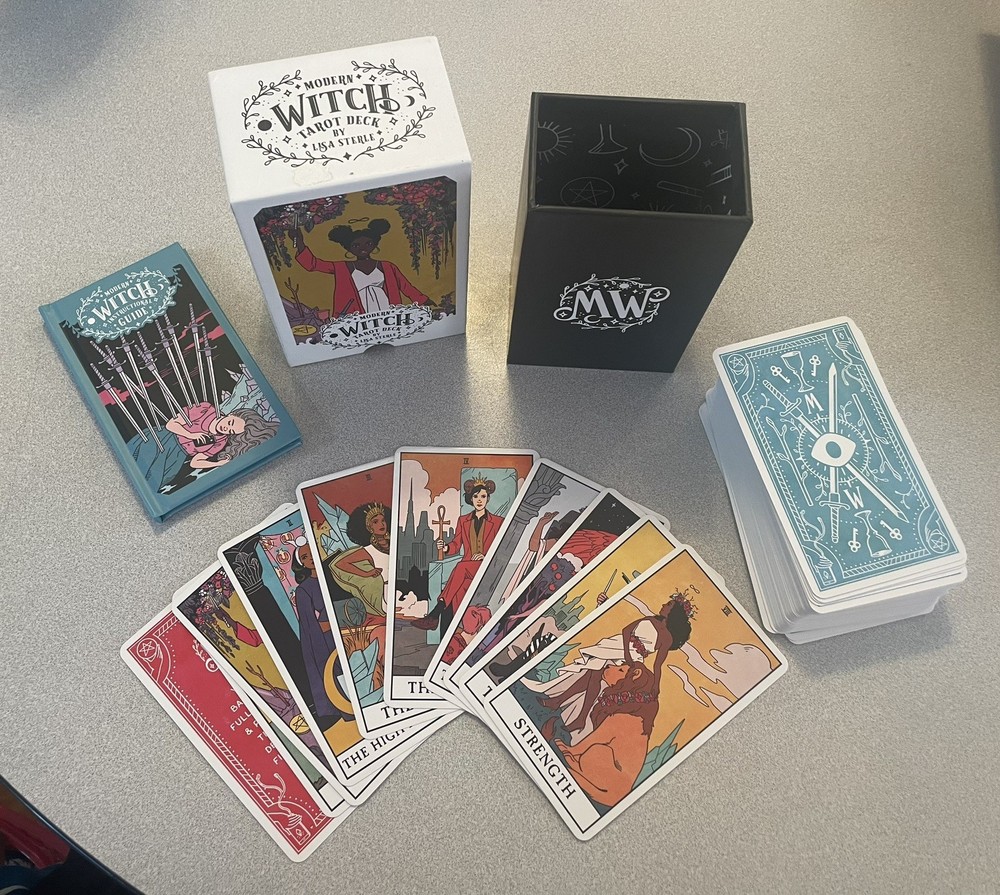 Modern Witch Tarot Deck by Lisa Sterle (2019)