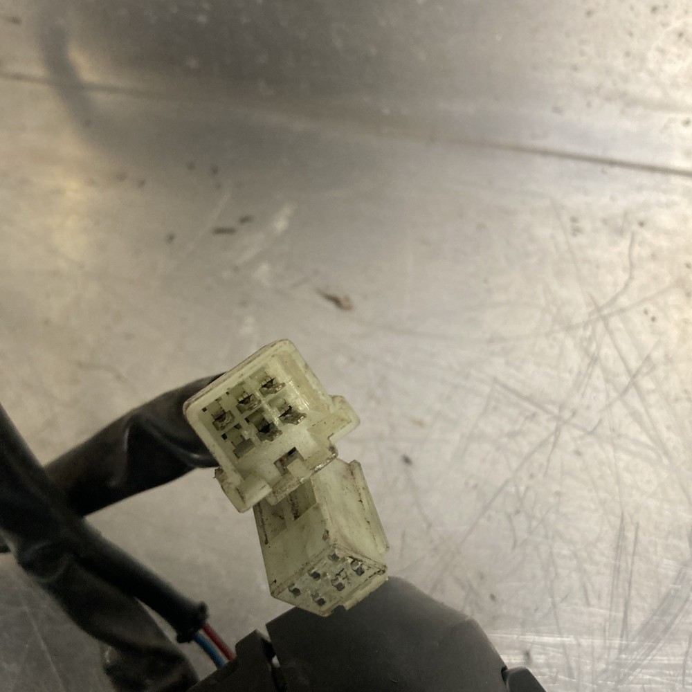Yamaha Yzf R125 Left Switch 2014-2018 Indicator Headlight LEFT Switch OEM