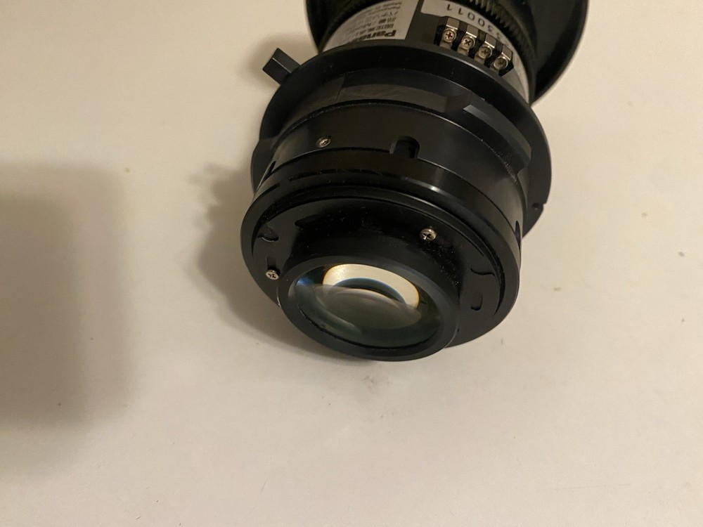 Panasonic Projector Lens ET-DLE055 (0.8:1 Throw) Fixed.