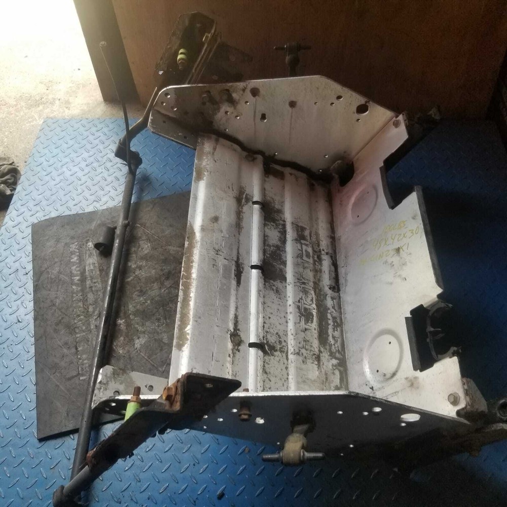2012 INTERNATIONAL PROSTAR BATTERY BOX