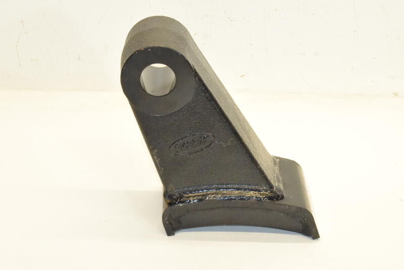 Peterbilt Torque Rod Bracket 03-06232M002 (338-10285)