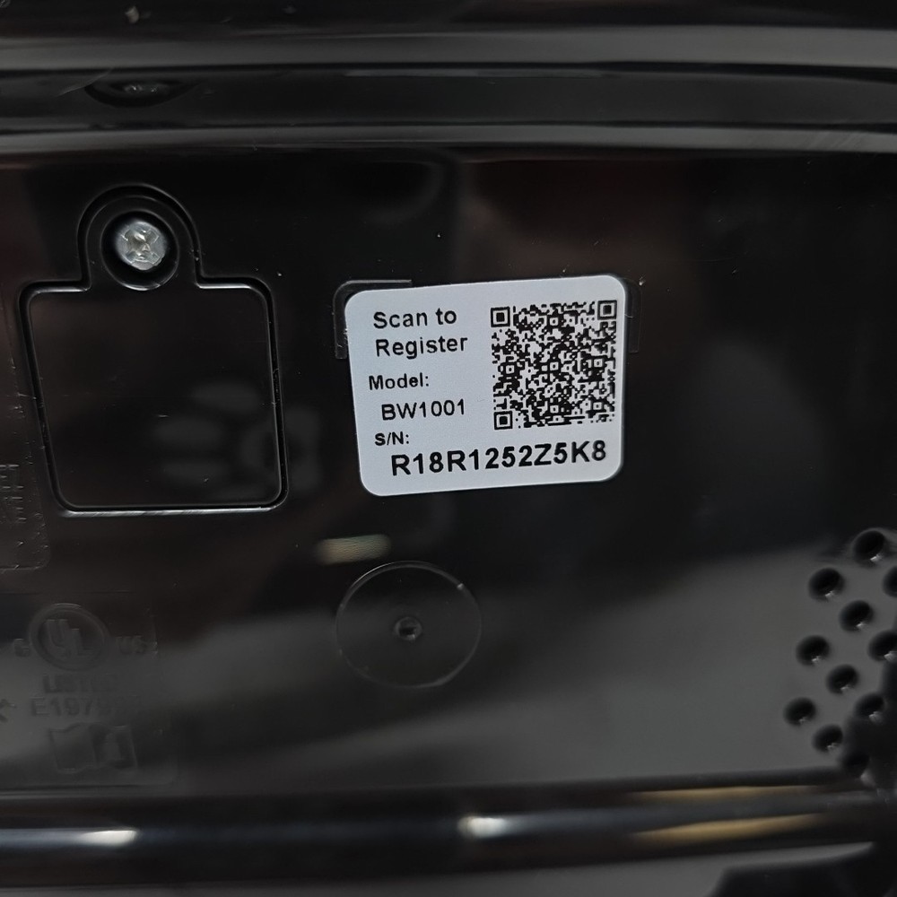 Ninja BW1001 NeverStick PRO Belgian Waffle Maker Vertical