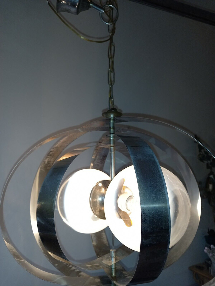 Particular Vintage Chandelier with Satellite Spheres Diffusers Old Lustre