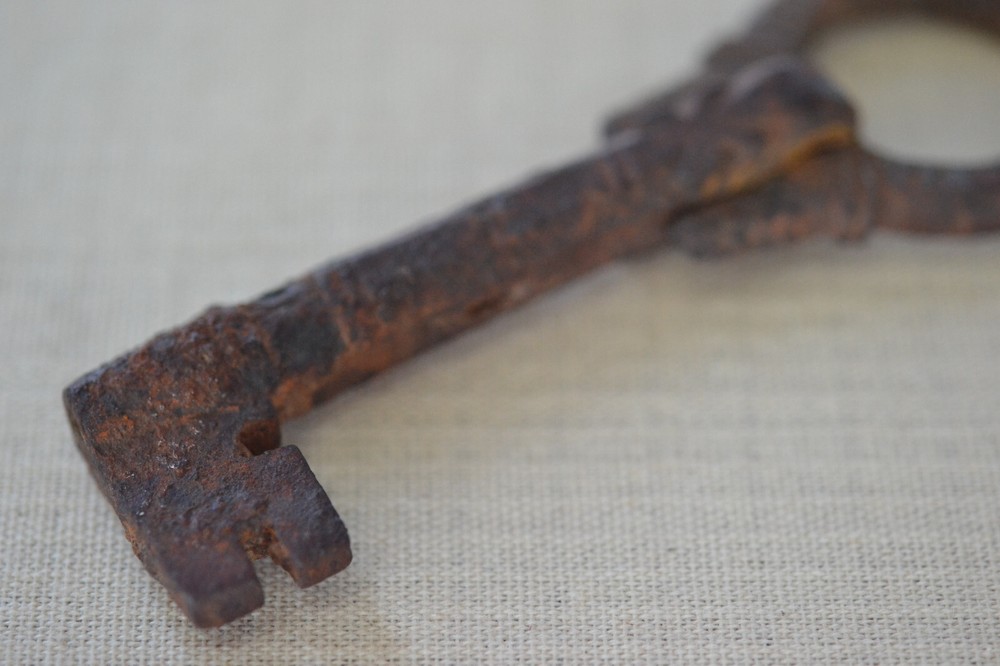 Ancient Islamic Iron Key