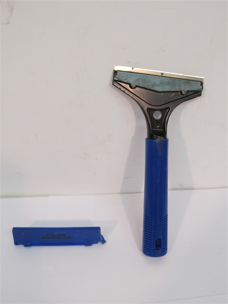 Scraper 21170600, 4" x 8", Short Handle Scraper
