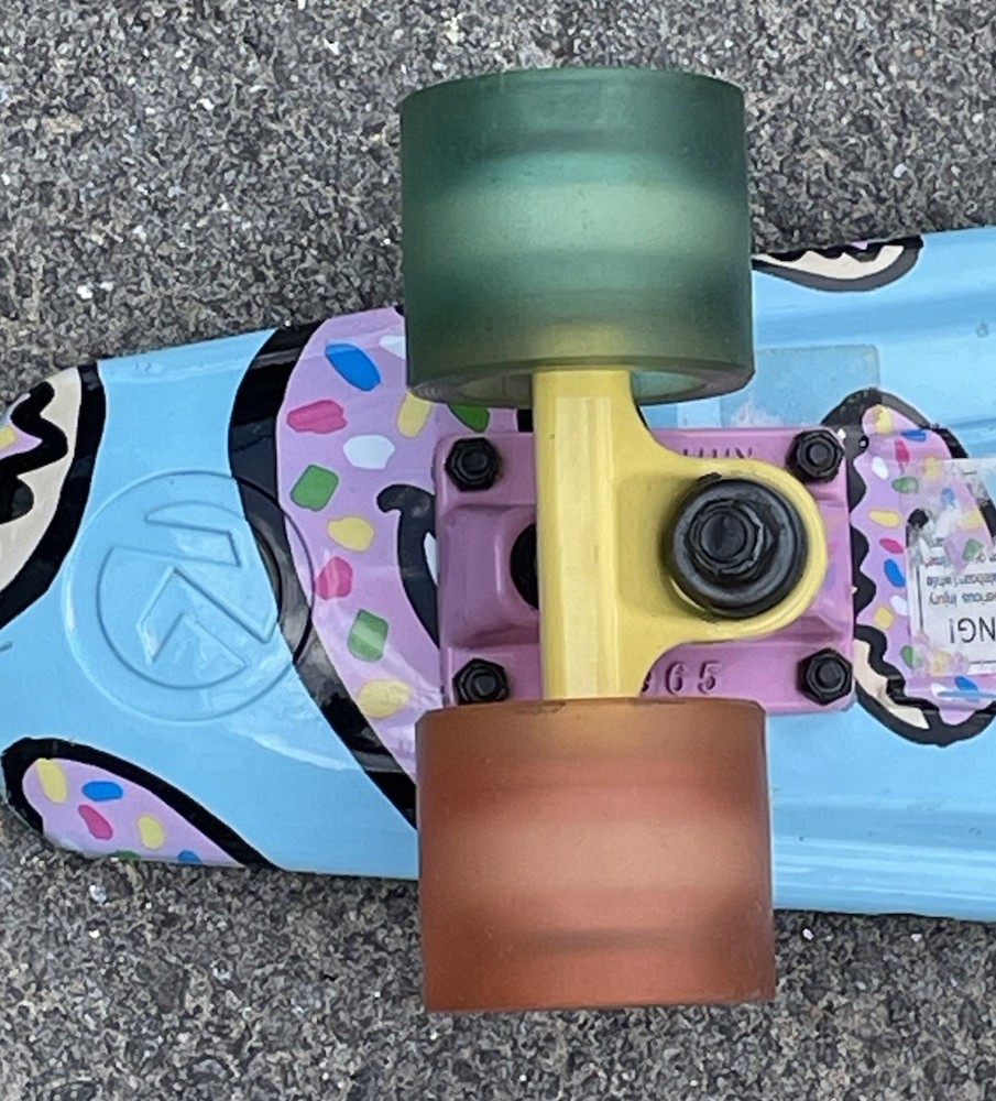 Kryptonics Classic Torpedo Board Skateboard 22" Teal Blue Donuts