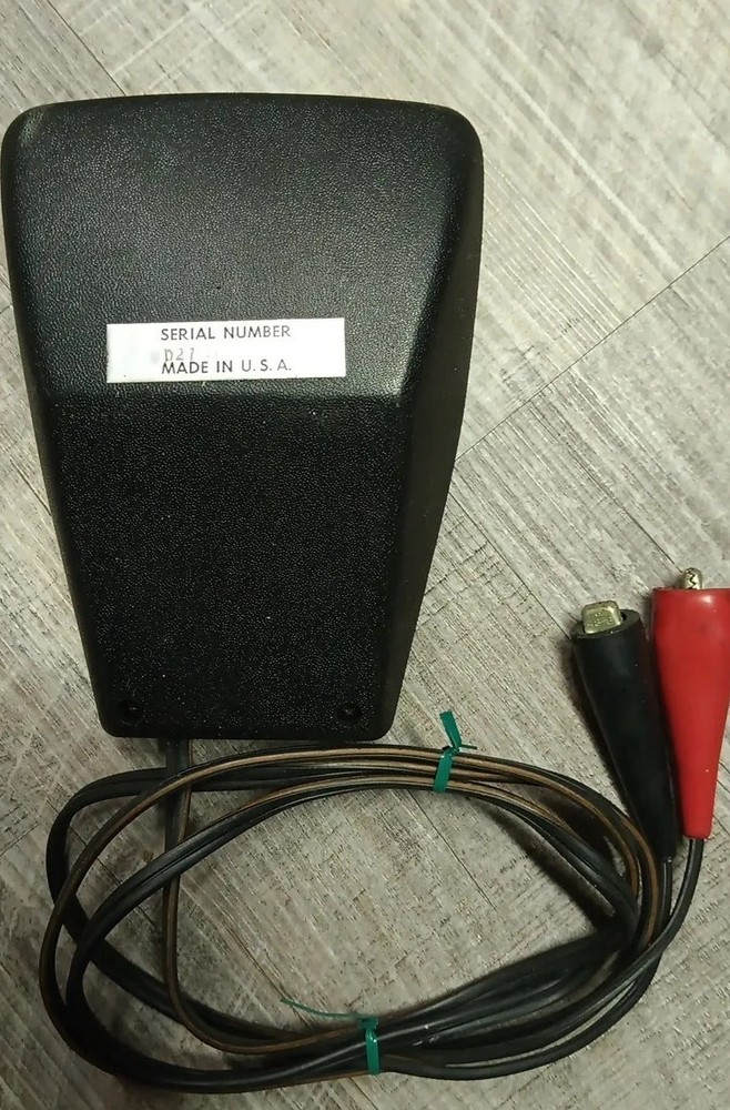 VERY Collectable SEARS Dwell Meter Features Tan/Brown Case &Two Settings