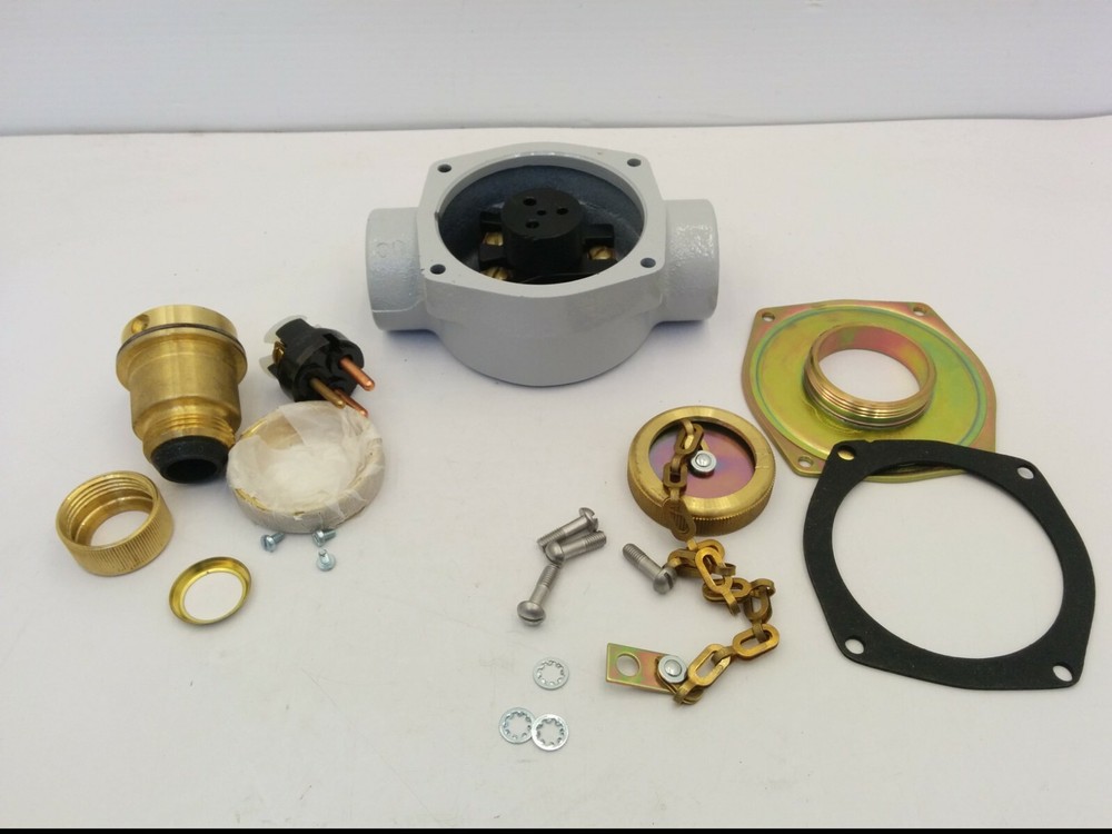 INSTRUMENT RECEPTACLE BOX AND PLUG, NIB