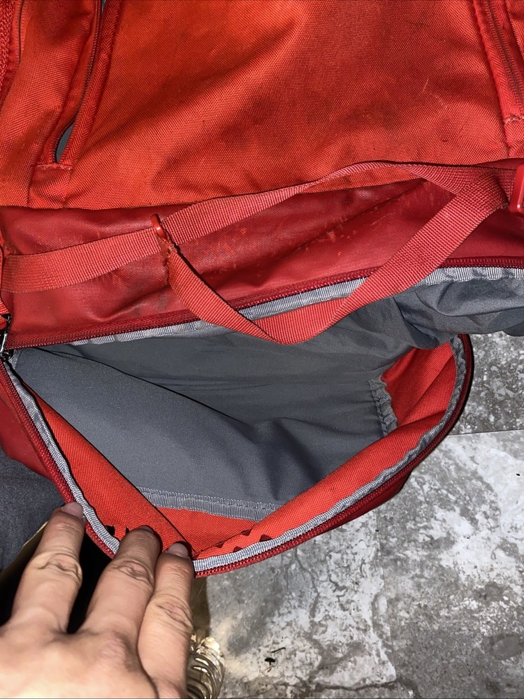 Nike Baseball Bat Bag Red/Black Zipped