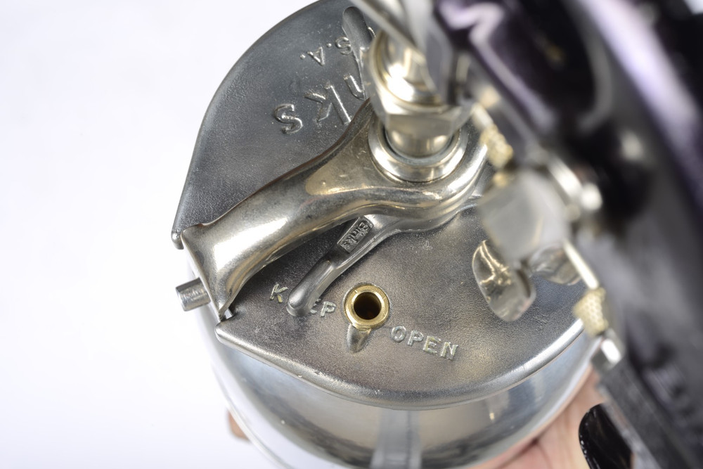 Binks Model 18 Spray Gun
