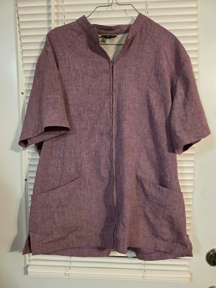 women's Cintas scrub type shirt