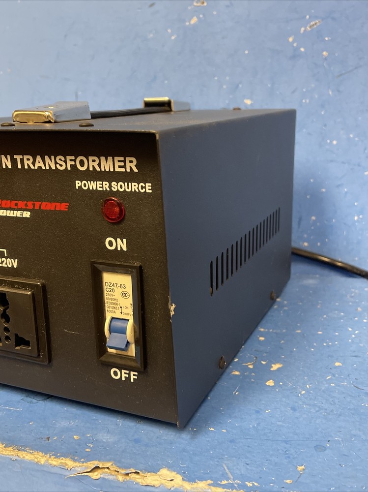 ROCKSTONE POWER STEP UP & DOWN TRANSFORMER RT2000W