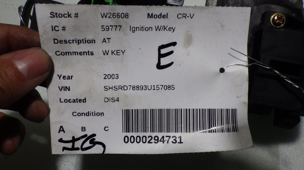 03 HONDA CR-V Ignition W/Key