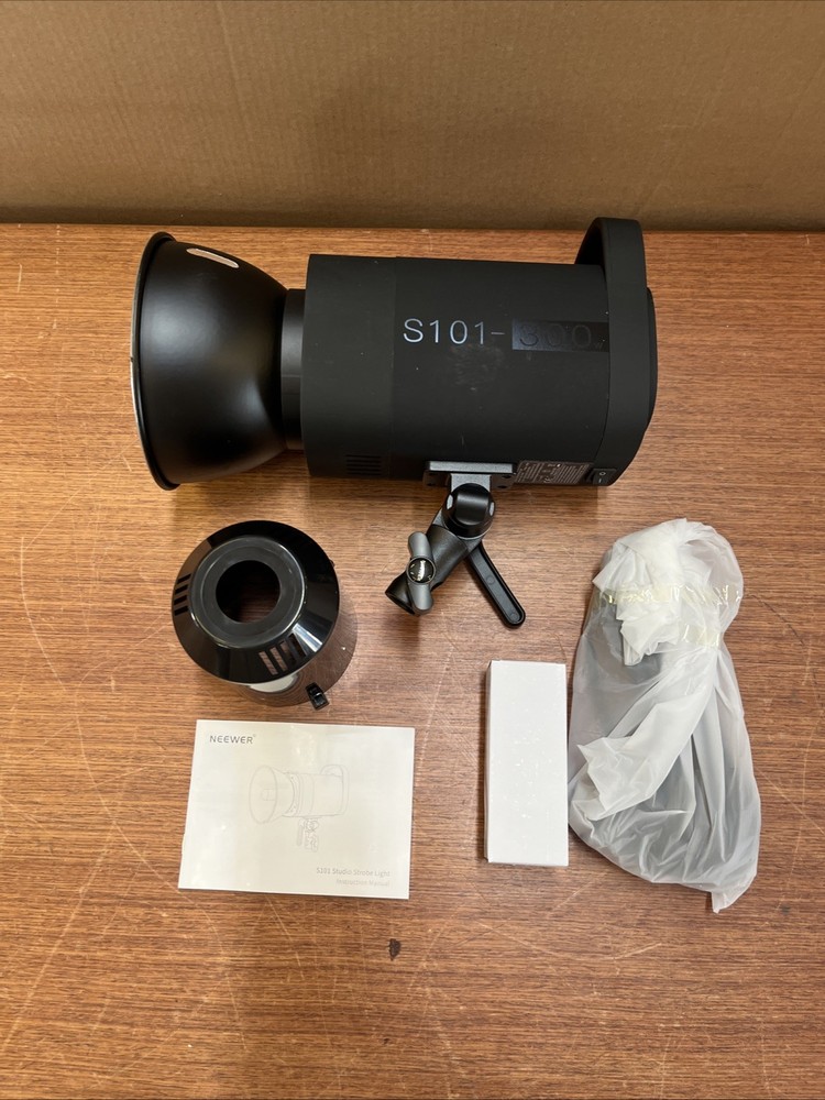 NEEWER LED Video Light S101