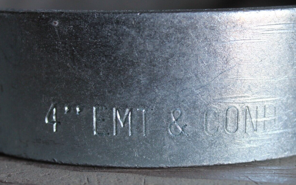 Unbranded Smooth 4" 1-Hole Pipe Strap