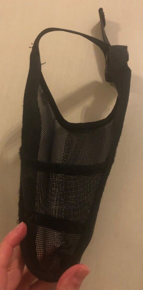 Dog Muzzle (Mesh & Washable) Size Medium Good Condition
