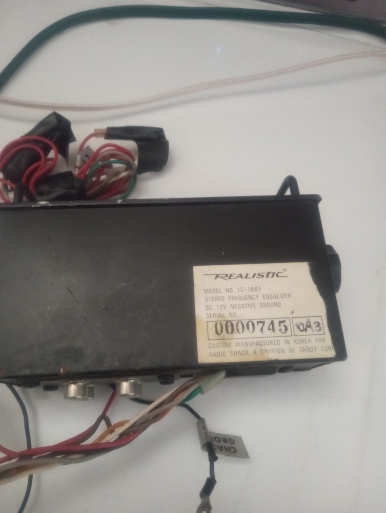 Realistic 7 Band Stereo Frequency Equailizer