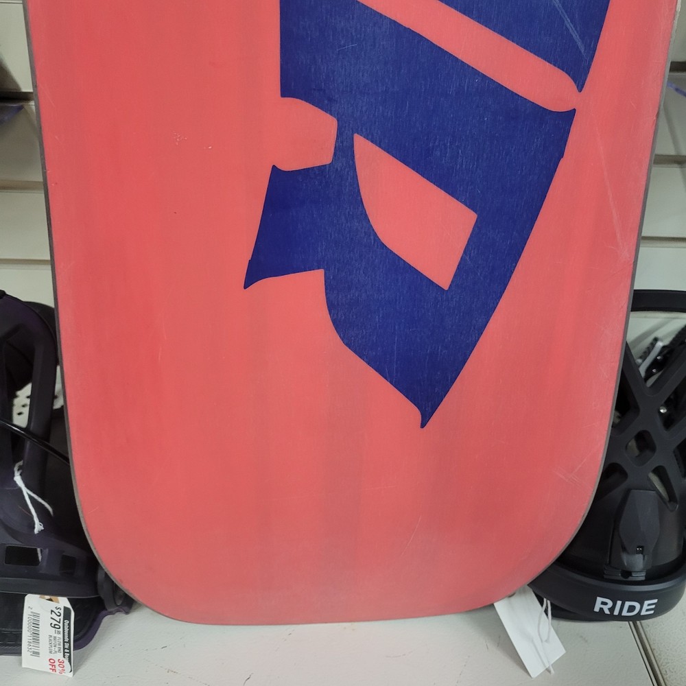 Never Summer Funslinger Snowboard 151CM - Ready to Ride Chips On Top Sheet