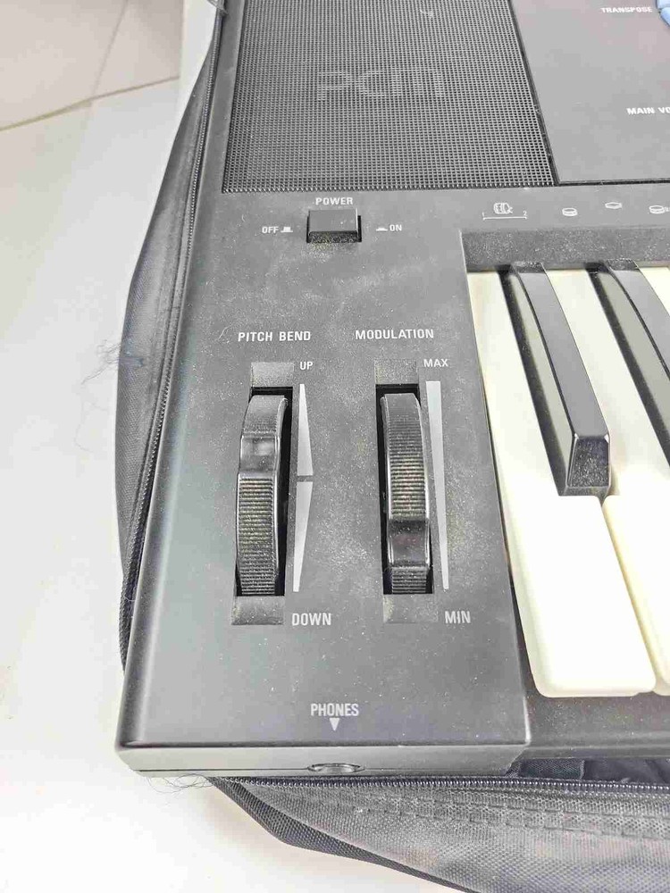 Technics SX-AX3 Synth Keyboard W/Case And Manual