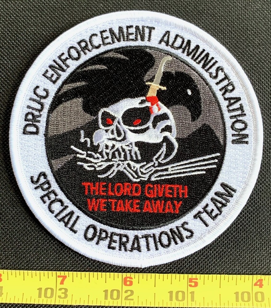 SPECIAL OPERATIONS TEAM SKULL EMBROIDERED IRON ON PATCH