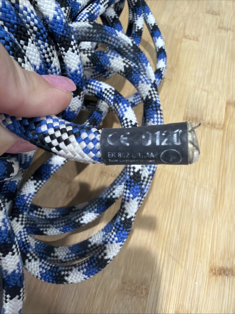 1/4 " Double Braid-Yacht Braid Polyester New England rope. 9lbs 12oz *