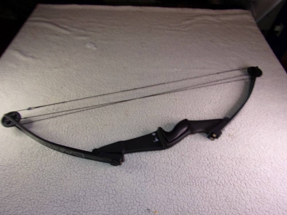 Darton SL30 Right Hand Compound Bow Very good