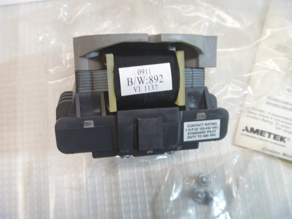 B/W Controls 1500 C-L2-S8-OC-X liquid level control