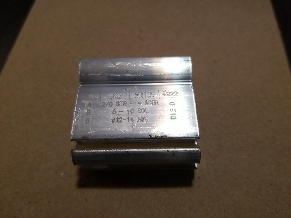 25-PACK THOMAS & BETTS BLACKBURN WR139 WIDE RANGE COMPRESSION CONNECTOR H-TAP