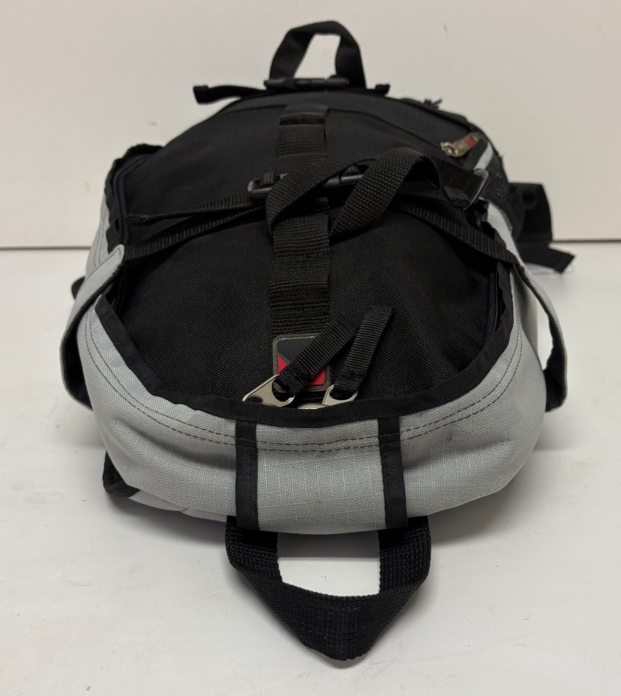 Nidecker Freeride Hydration System Compatible Ski/Snowboard Backpack Gray NEW