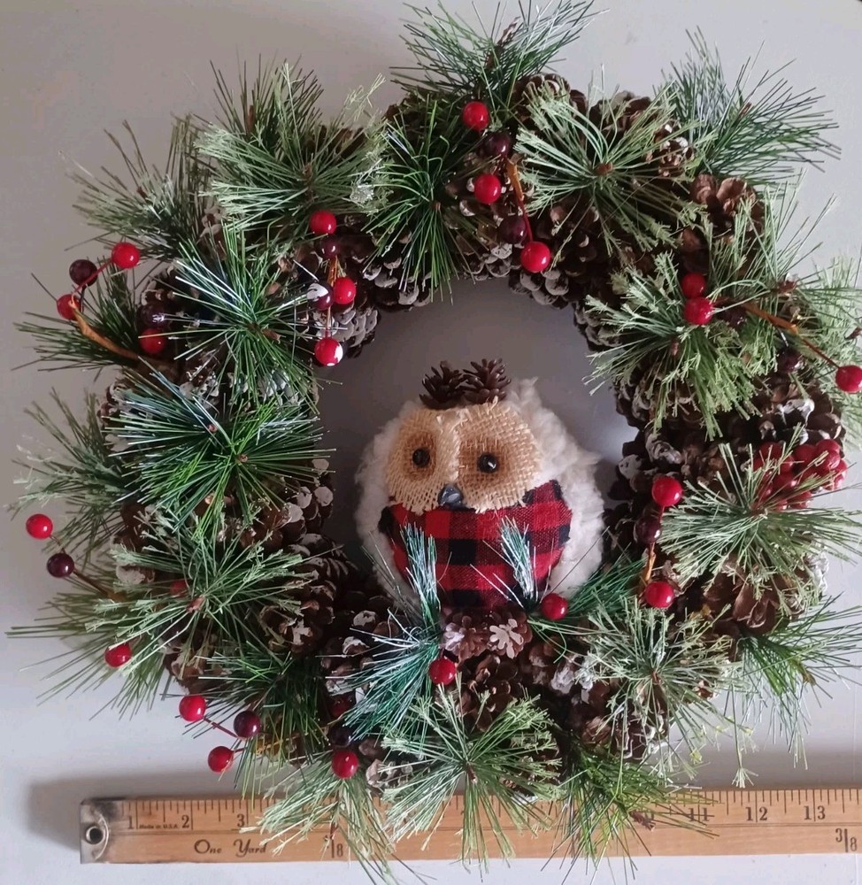 Christmas Pine Cone Wreath