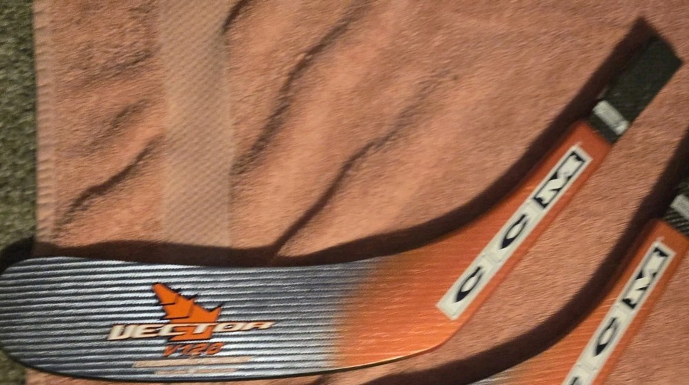 Stuart CCM Vector 120 left handed hockey stick replacement blade, junior