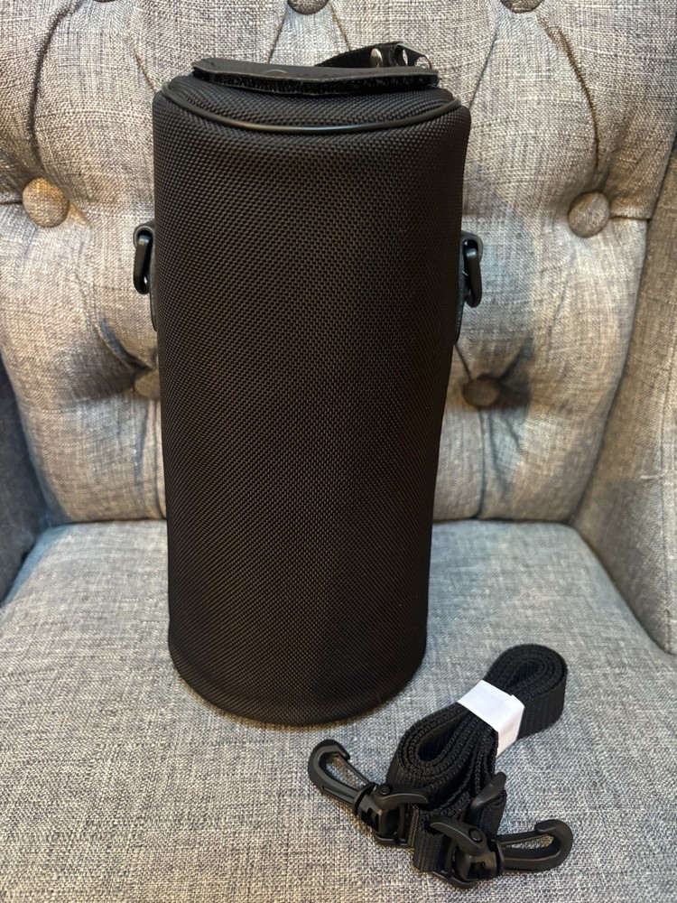 Canon LZ1326B Lens Case With Strap