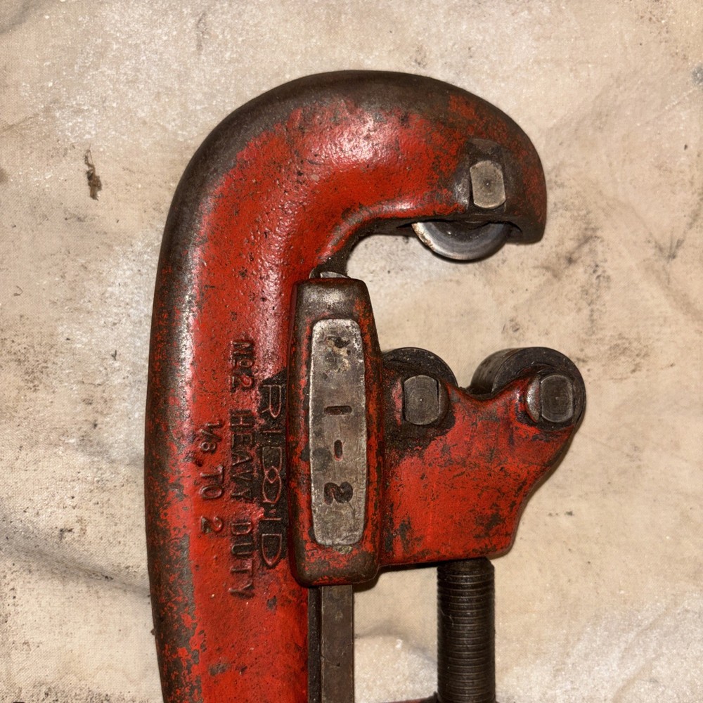 RIDGID No. 2 Heavy Duty Pipe Cutter