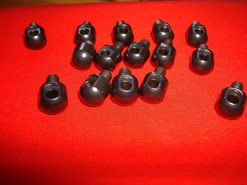 15 - Sling Swivel Studs 10-32 x 1/4" Dome Stud