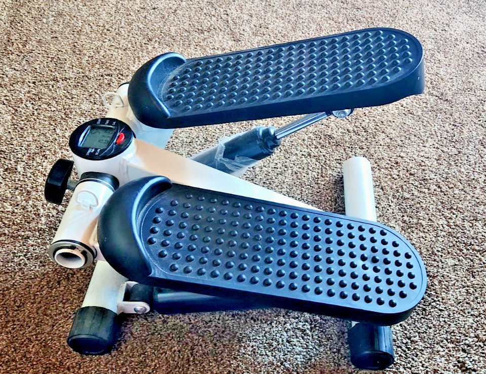 Mini Stepper Exercise Machine With Adjustable Resistance And Digital Reps/Cal.