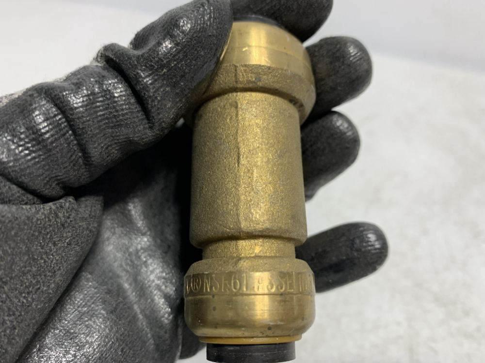 EPC 1061 Reducing Tee 3/4" x 1/2" Push-Fit