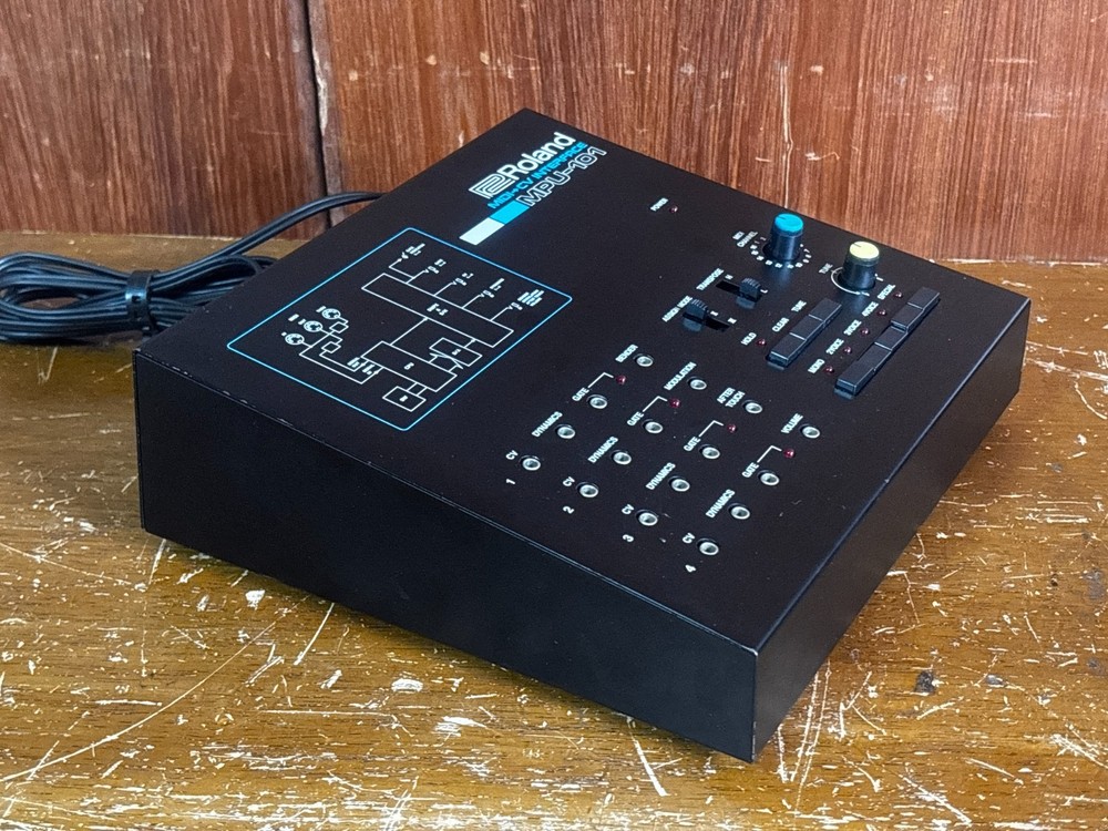 Roland MPU-101 Midi to CV interface