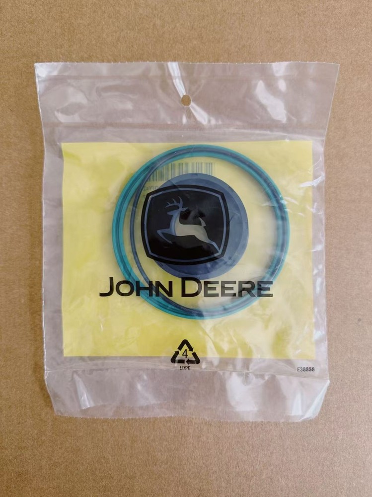 John Deere Seal Kit AT151904
