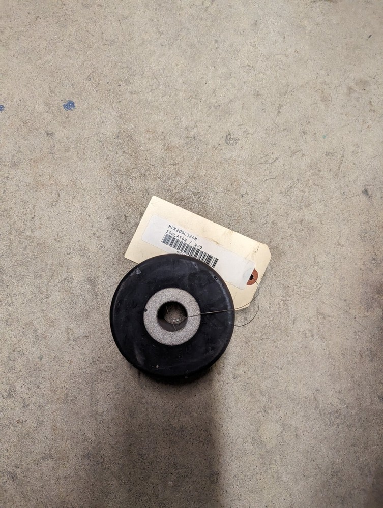 QTY 1 MACK  Trans Insulator Bushing  20QL324m