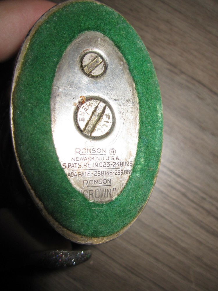 Vintage Ronson "Crown" silver plated Art Deco style table lighter