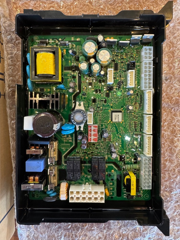 New Noritz NPJ287 PCB Control Board NRCP-1 (S114100160)