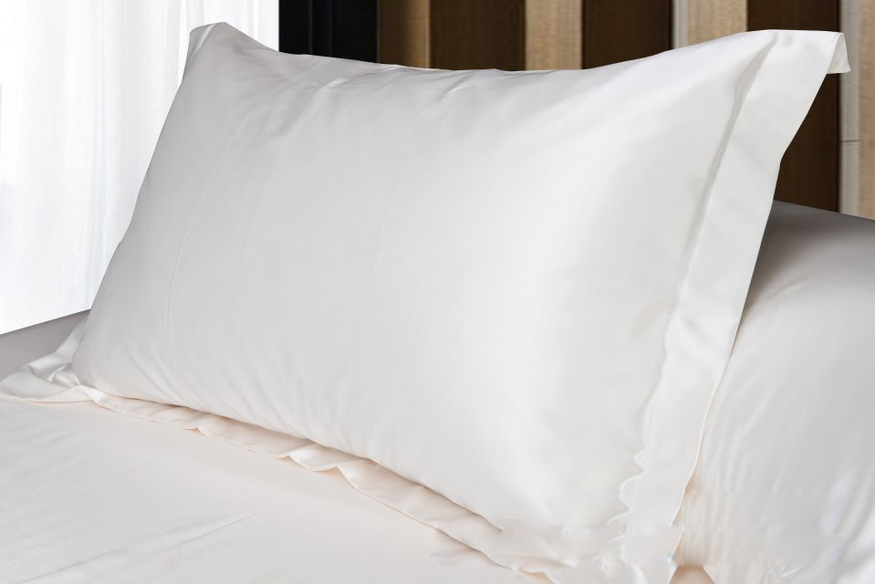 Solid Queen/Standard Smooth Silky Satin Pillow Case Bedding Pillowcase 1 Piece